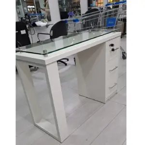 Mesa de Manicure