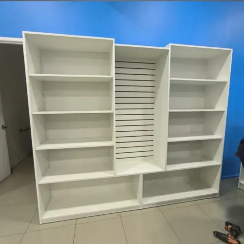 Estante para Negocio con Panel Ranurado