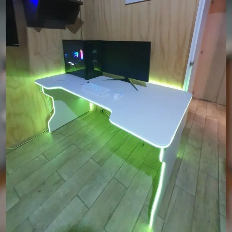 mueble-gamer.webp Escritorio Gamer — Shovamuebles