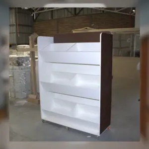 Mueble Exhibidor — Shovamuebles