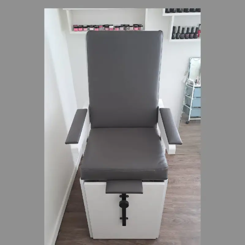 pedicure-real.webp Mueble Pedicura — vista 3